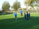 S.K.N.W.K. JO10-1 - FC De Westhoek '20 JO10-2 (competitie) seizoen 2022-2023 (najaar - 2e fase)) (2/85)